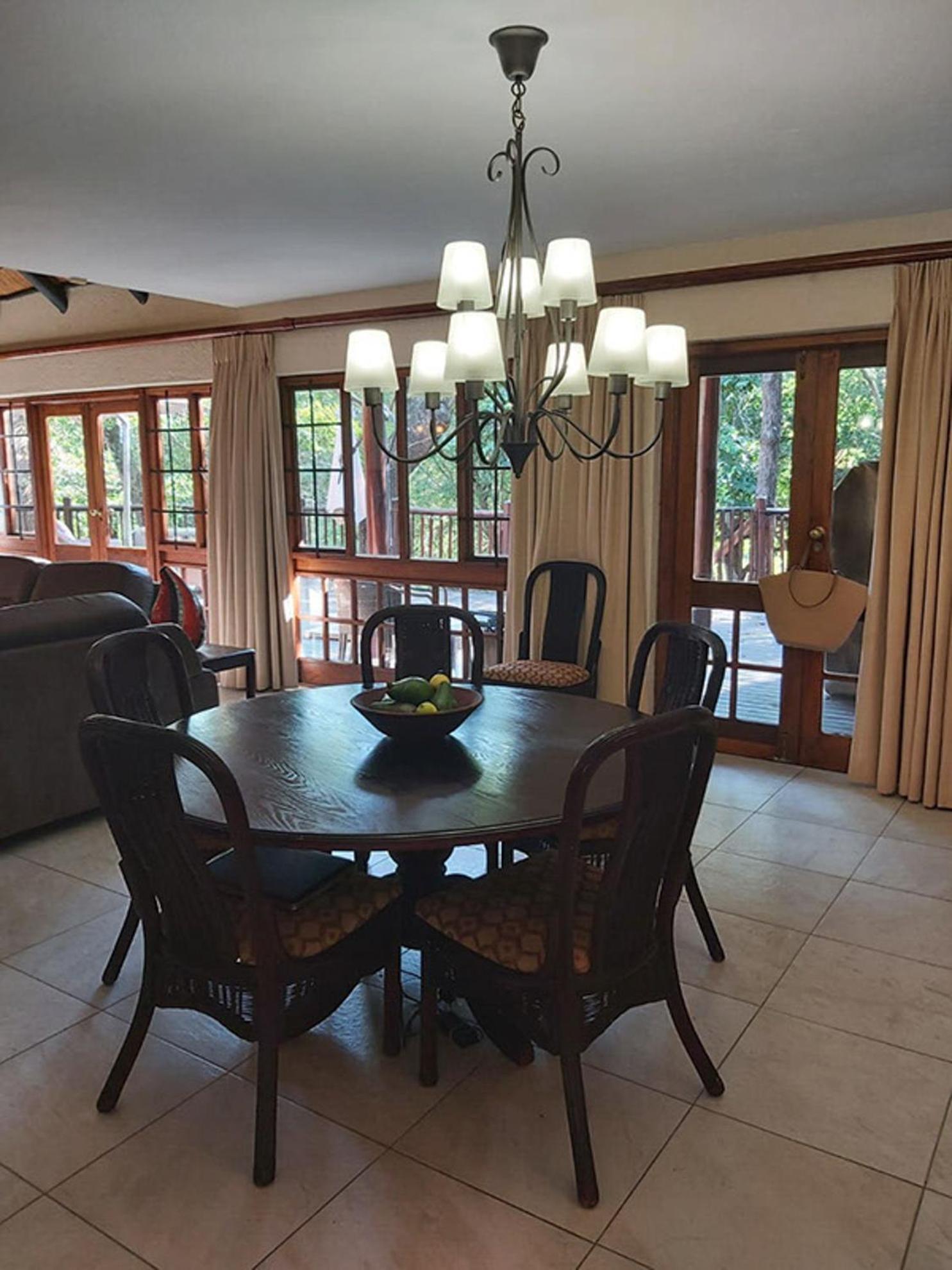 Dreamy 3 Bedroom Villa On The Edge Of The Sabie River In Kruger Park Lodge Hazyview Extérieur photo